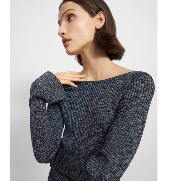 NWT💕Theory Cabled Print Ribbed Boatneck Sweater with Bell Sleeves Size P - Picture 13 of 14